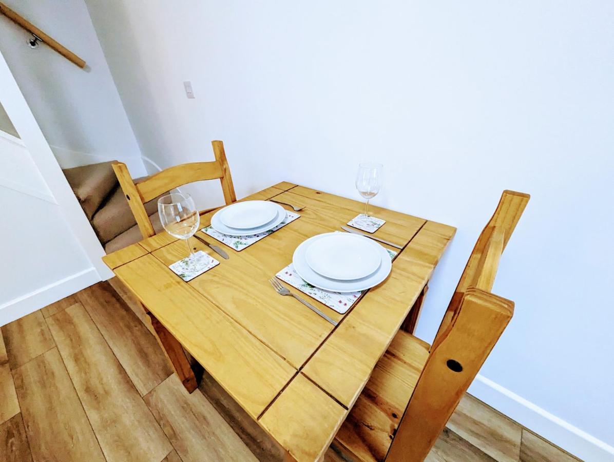 Blossom Holiday Lets - 94 Roseberry Cottages Guisborough Buitenkant foto